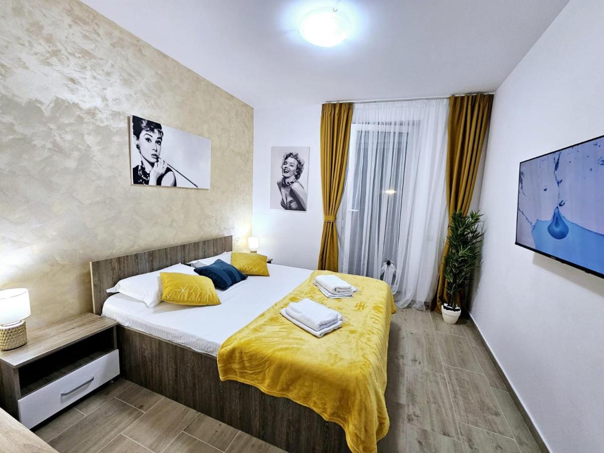 Lovely New Balcony Apartment Cismigiu Park - Pop5 Βουκουρέστι Εξωτερικό φωτογραφία
