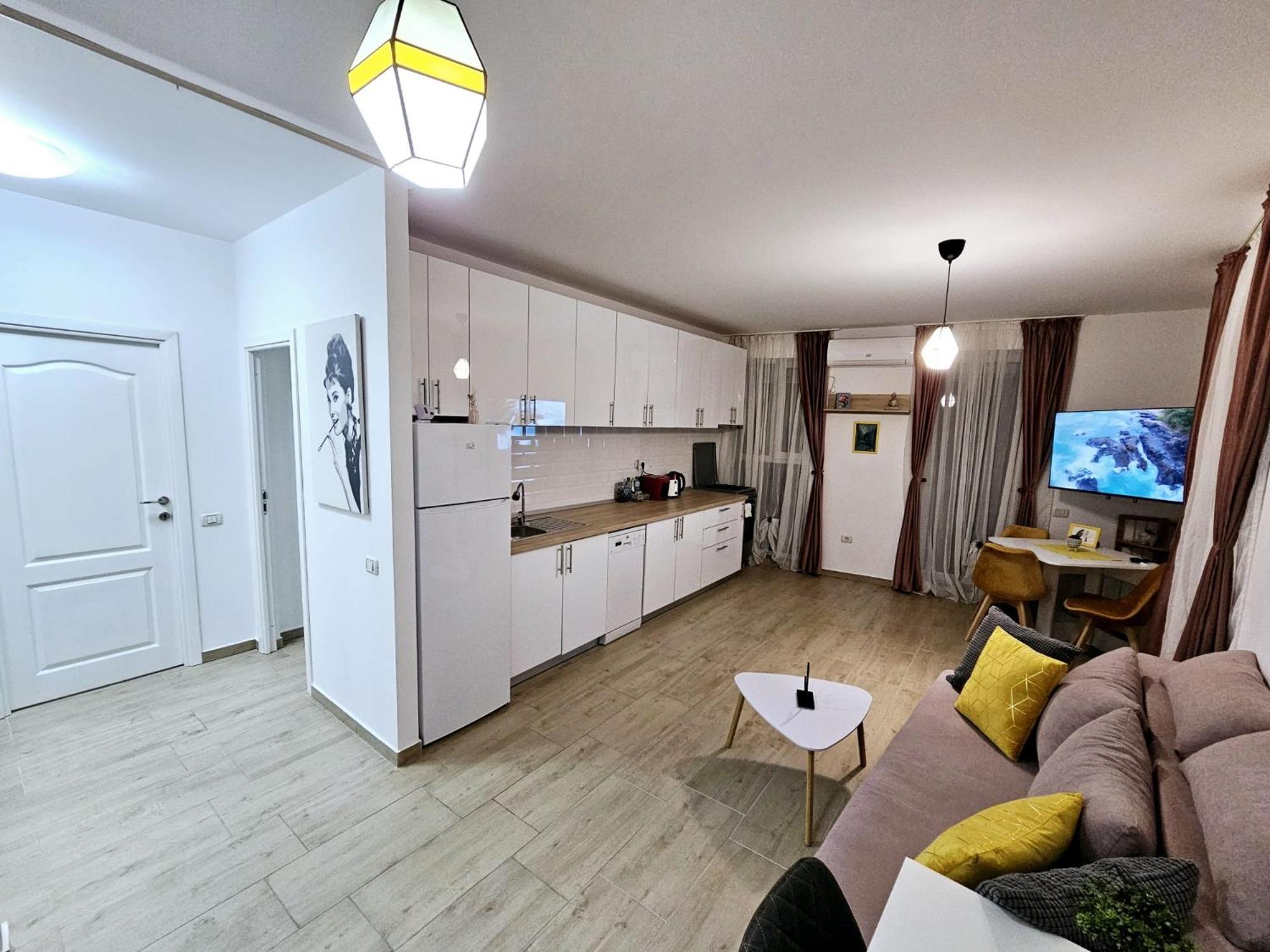 Lovely New Balcony Apartment Cismigiu Park - Pop5 Βουκουρέστι Εξωτερικό φωτογραφία